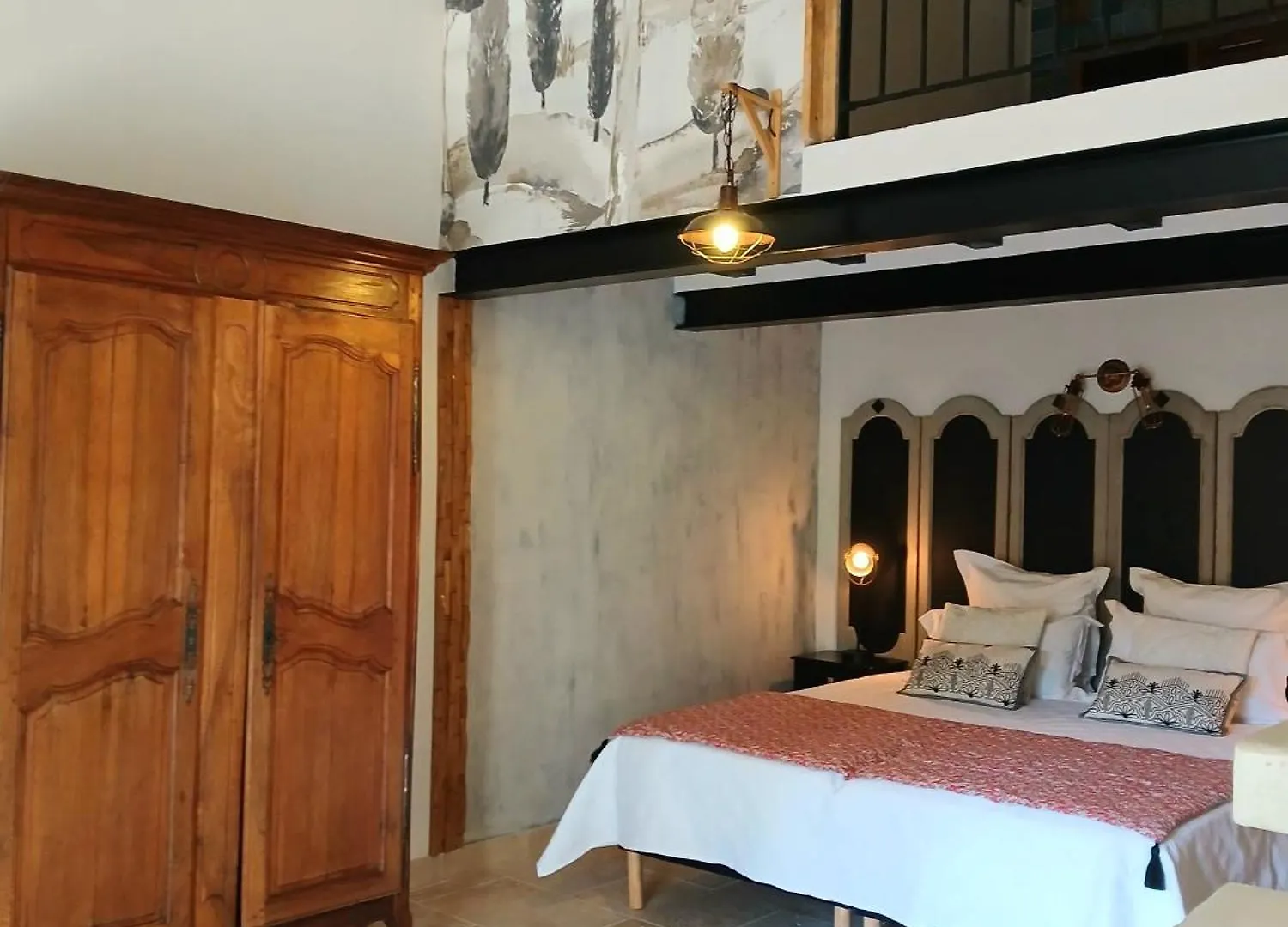 Mas Leblanc Des Alpilles Bed & Breakfast Saint-Etienne-du-Gres 0*,