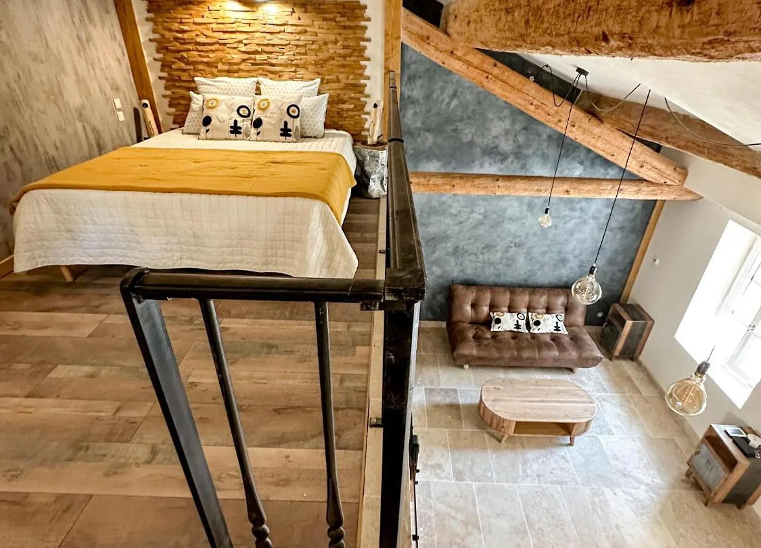 Mas Leblanc Des Alpilles Bed & Breakfast Saint-Etienne-du-Gres 0*,  France