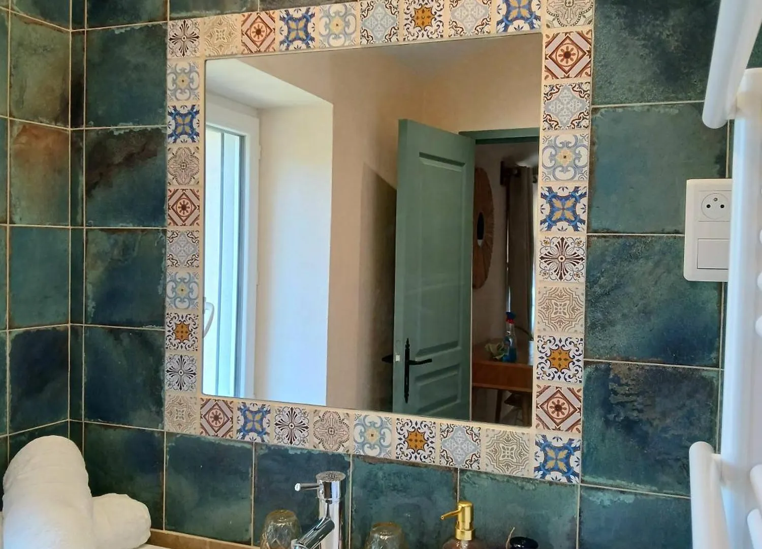 Mas Leblanc Des Alpilles Bed & Breakfast Saint-Etienne-du-Gres